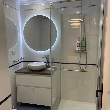 Apartamento De 2 Con Plaza De Garaje Apartment *
